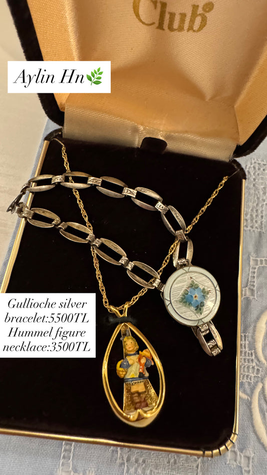 Custom Jewelry Set for Aylin hn